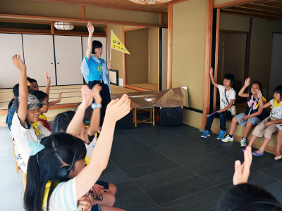 まるごといちにち こどもびじゅつかん!