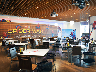 スパイダーマンカフェ