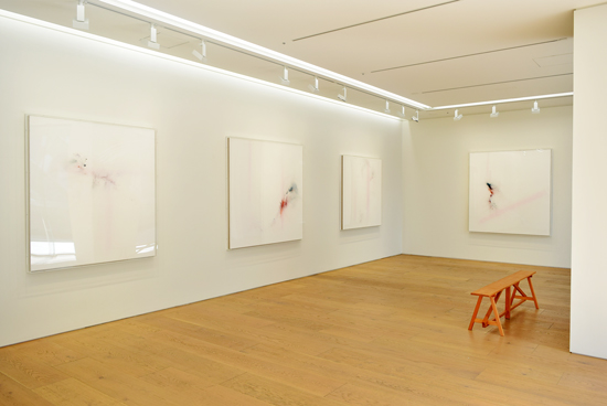 ティーロ・ハインツマン日本初個展「my time your time our time time」