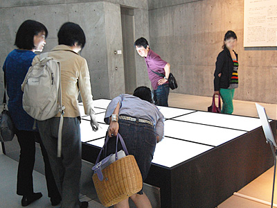 佐藤雅彦ディレクション“これも自分と認めざるをえない”展
