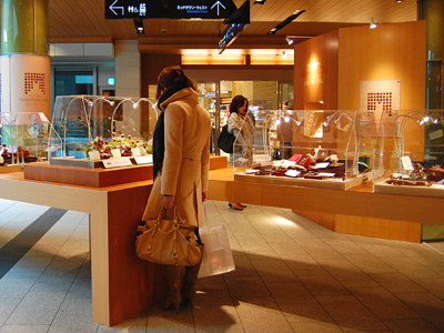 特別展示「自分でつくる」バレンタイン!