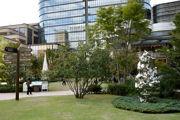 �V���{���c���[�̃P���L�ƃW�����E�����sArtificial Rock. No.109�t