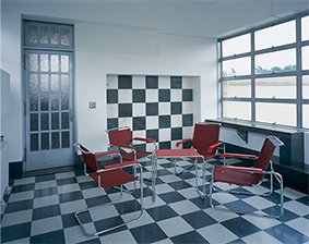 �����s�뉀���p�ف@�{�ف@�E�C���^�[�K�[�f��