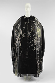 �X�p�b�s�C���j���O�A���T���u���t1974�N�@�n�i���E�����@���g���|���^�����p�فA�j���[���[�N�@1996�N�@���A���[�E�O���b�O�X�E�o�[�N����(1996. 130. 6a,b)�@&copy;The Metropolitan Museum of Art. Image source: Art Resource, NY