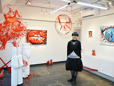 光冨さよ展 ストッキング・アート「DEN・伝」