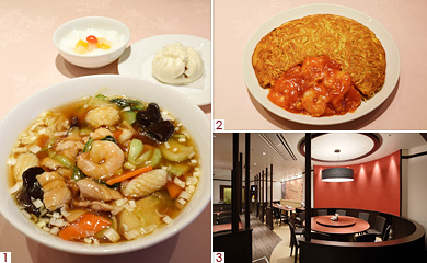 五目そばセット/エビチリ梅蘭焼きそば/店内